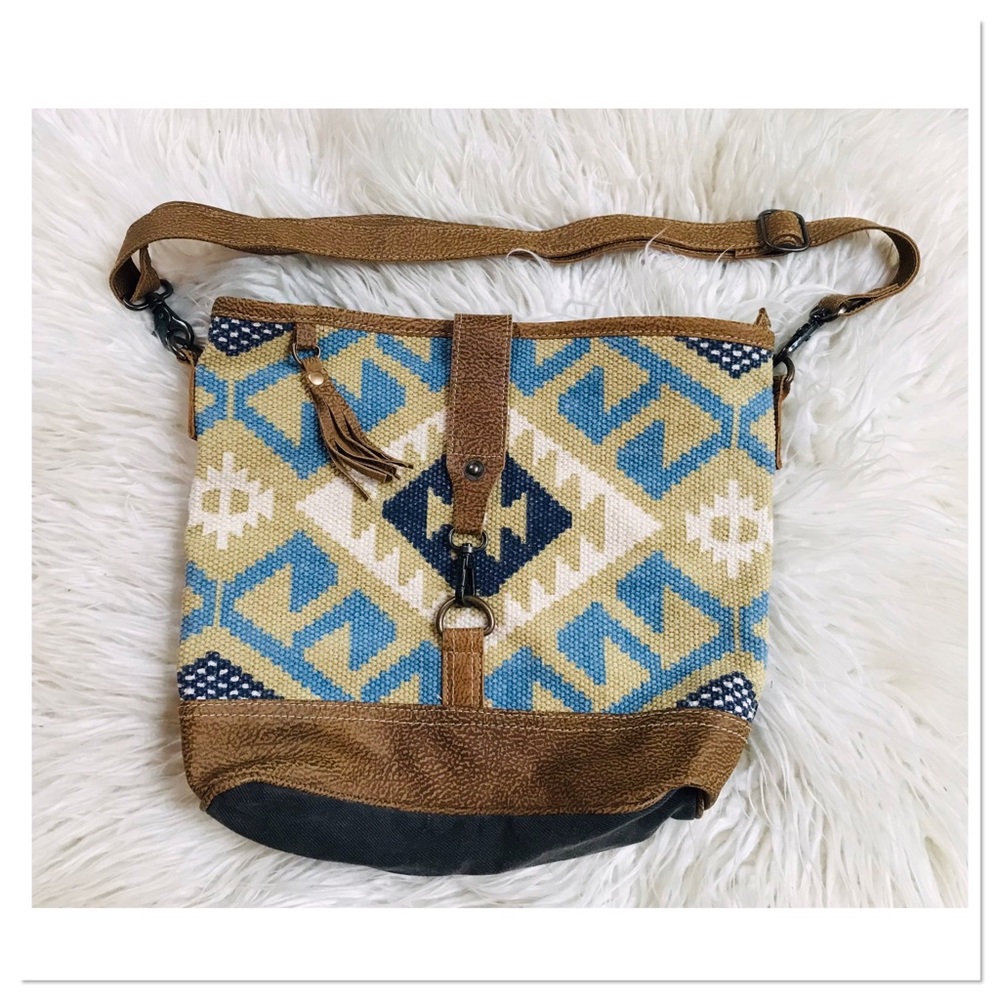 NWT Myra Bag Ocean Roar Boho Shoulder Bag Blue Brown Leather